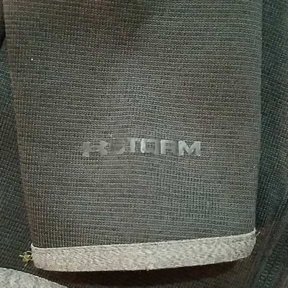 Womens Under Armour Swacket - Picture 2 of 5